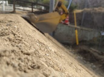 近くから見た法面